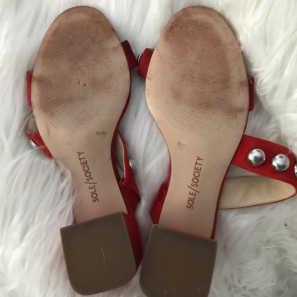 SOLE SOCIETY SUSHANA STUDDED SLIDES SIZE 7 - Picture 8 of 8
